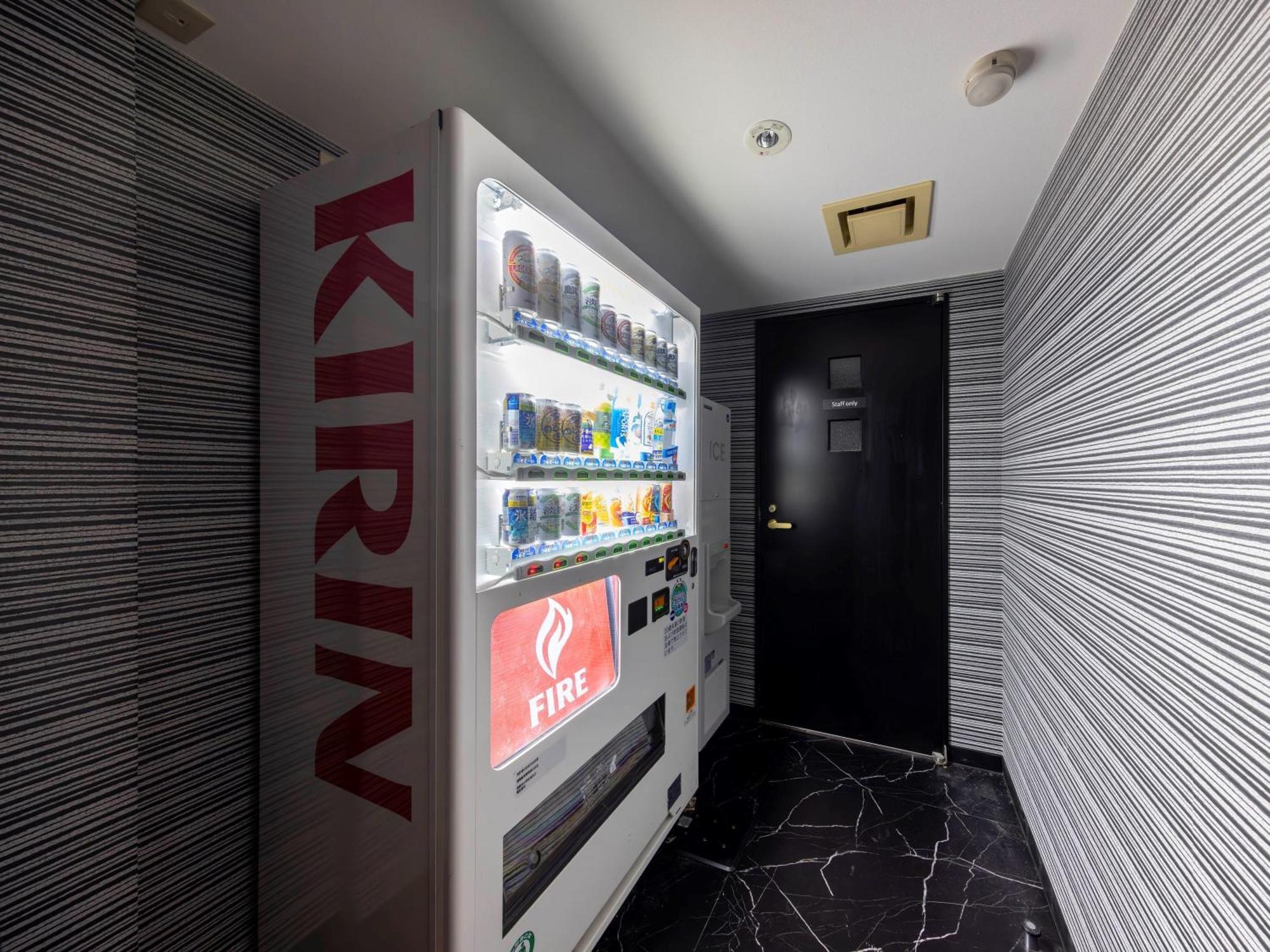 Apa Hotel Kagadaishoji Ekimae Кага Екстериор снимка