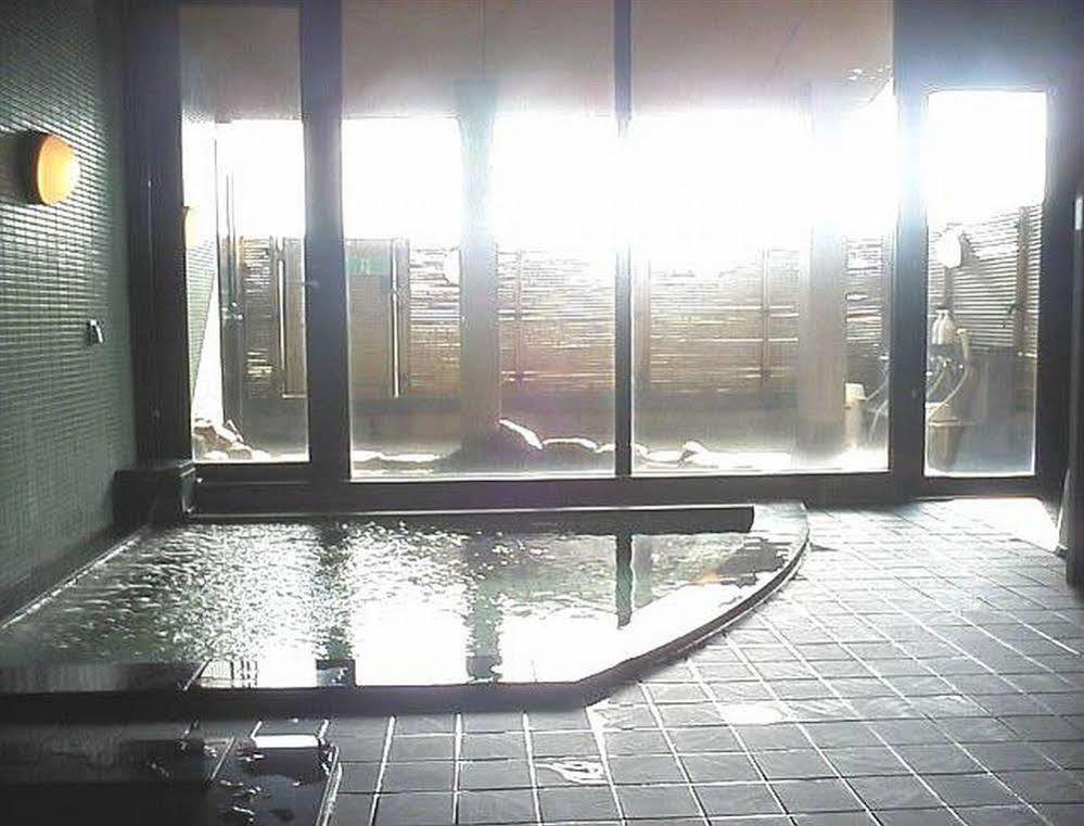 Apa Hotel Kagadaishoji Ekimae Кага Екстериор снимка