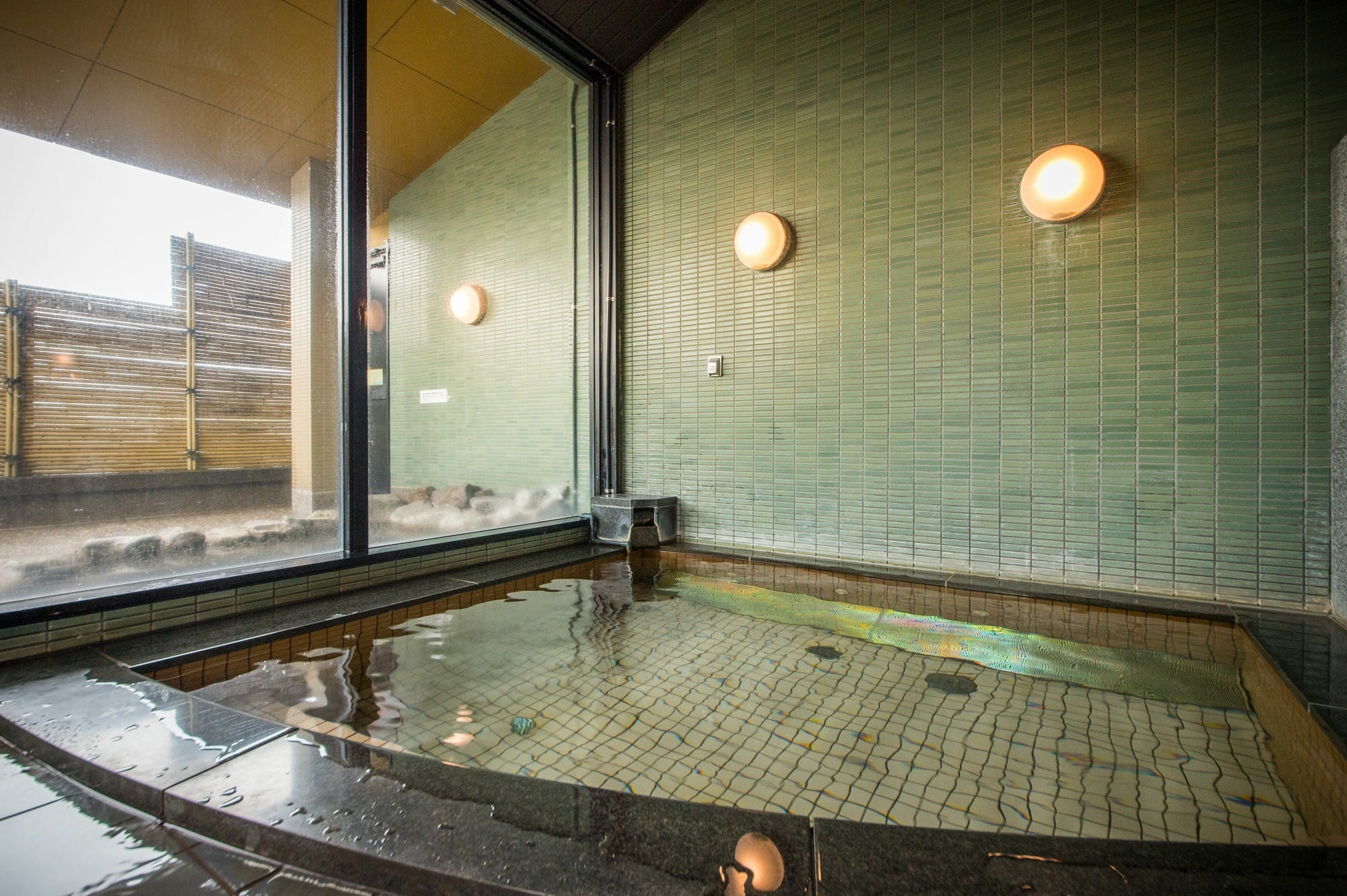 Apa Hotel Kagadaishoji Ekimae Кага Екстериор снимка