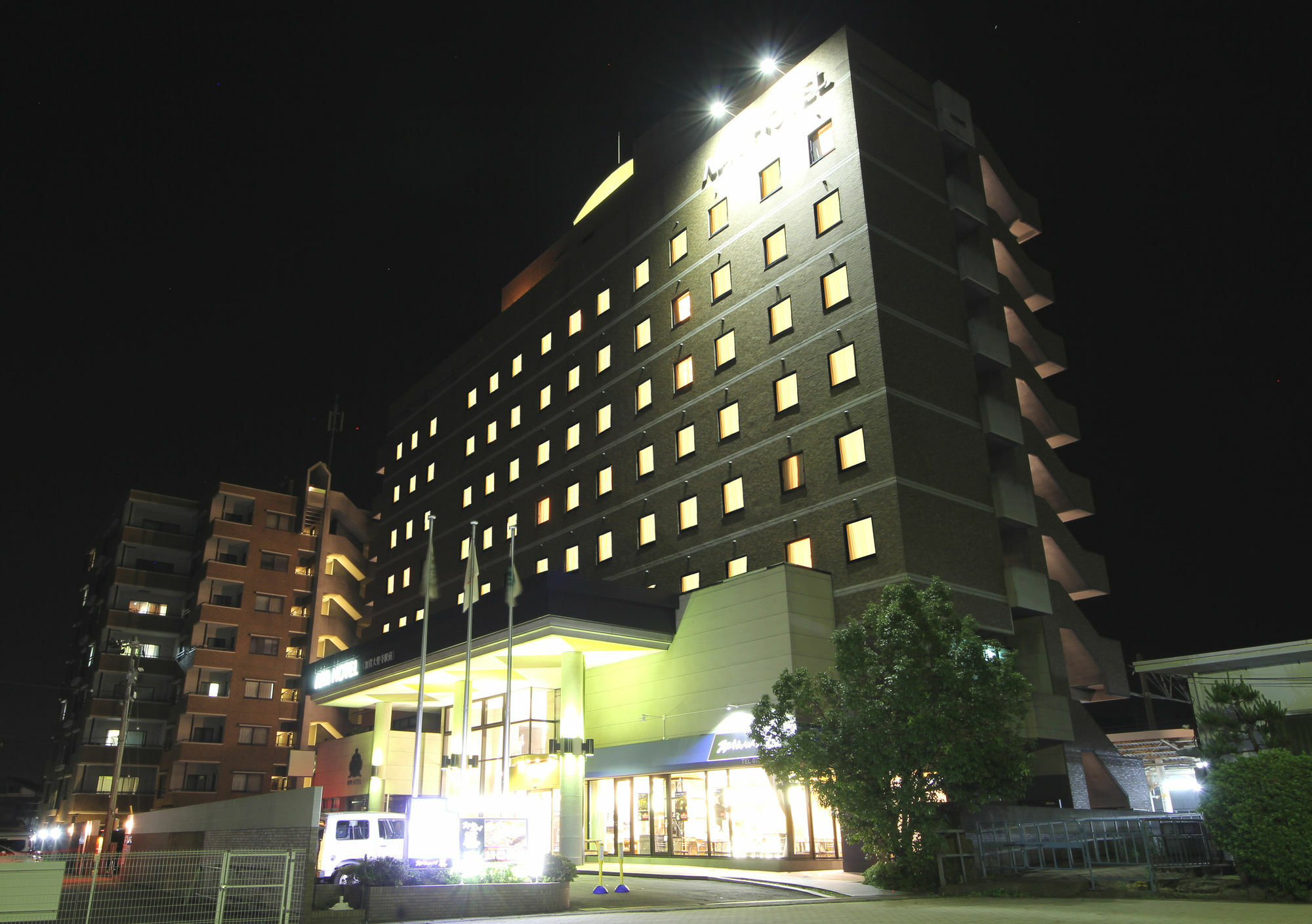 Apa Hotel Kagadaishoji Ekimae Кага Екстериор снимка